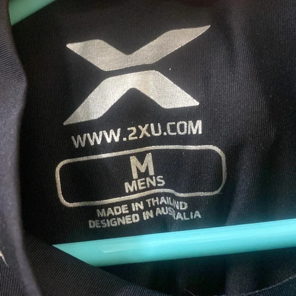2XU Shirt - Picture 2 of 7